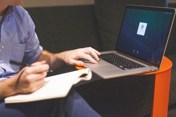 Comment faire le choix de la meilleure agence de traduction pour vos projets ?